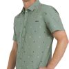 Billabong Men's Short Sleeve Woven Button Down Shirt (S-XL)-3
